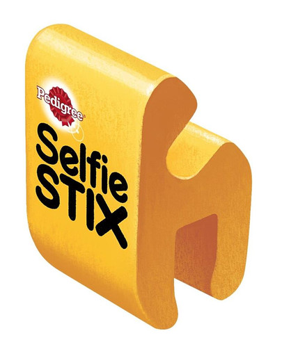 PEDIGREE  SelfieSTIX + Stuudio DentaSTIX